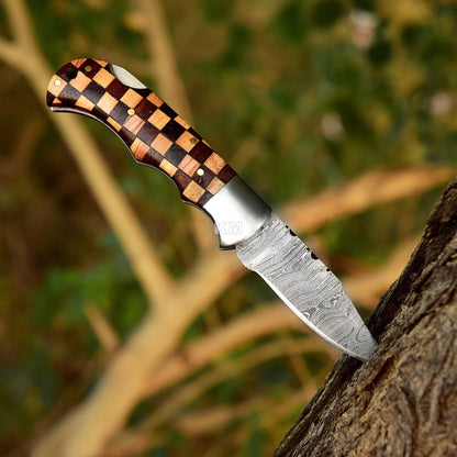 Handmade Damascus folding knife with Unique Handle Valentines Day Gifts, Birthday Gifts, Anniversary Gifts, New year Gifts